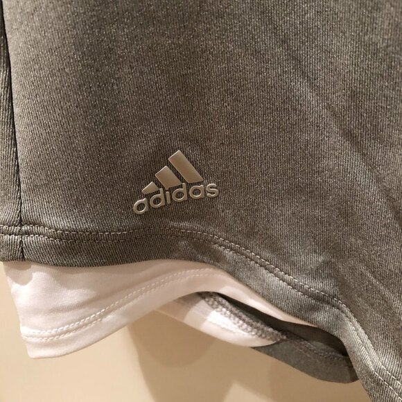 Adidas Golf Athletic 4 Button Collared Sh Slv Polo Shirt Grey & White Sz M NWT - Picture 4 of 11